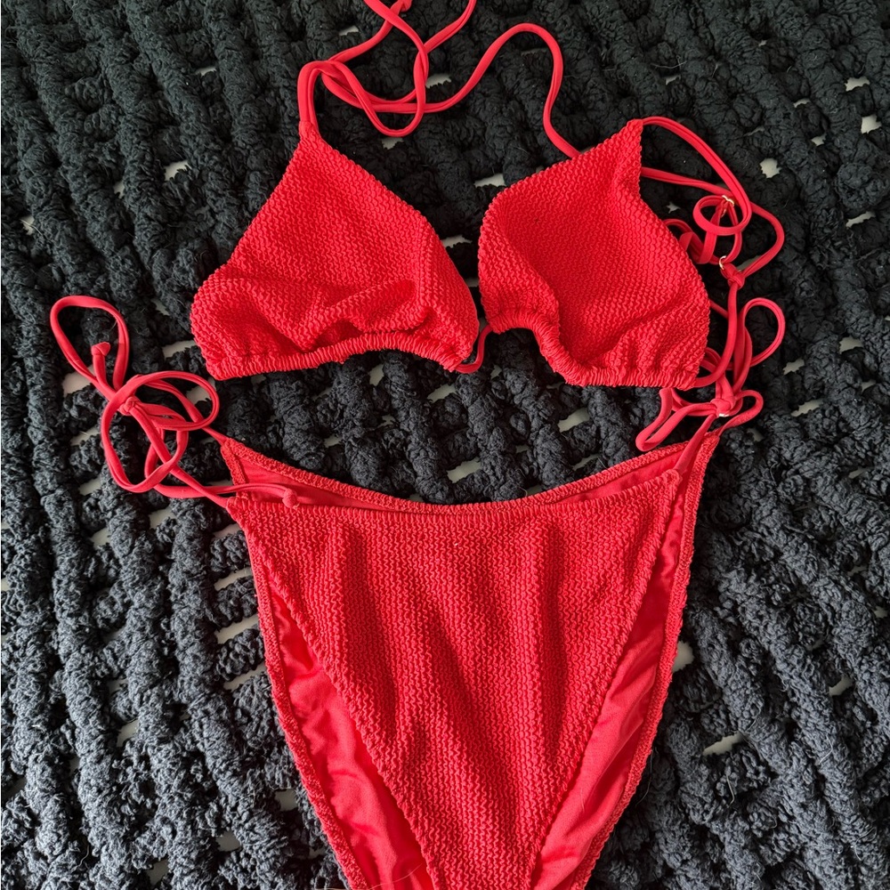 Show Me Your MuMu Red Bikini - Picture 5 of 7